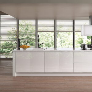Strada Gloss White_Kitchen